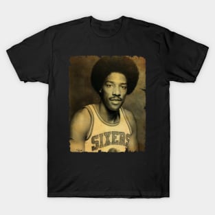 Julius Erving - Vintage Design Of Basketball T-Shirt